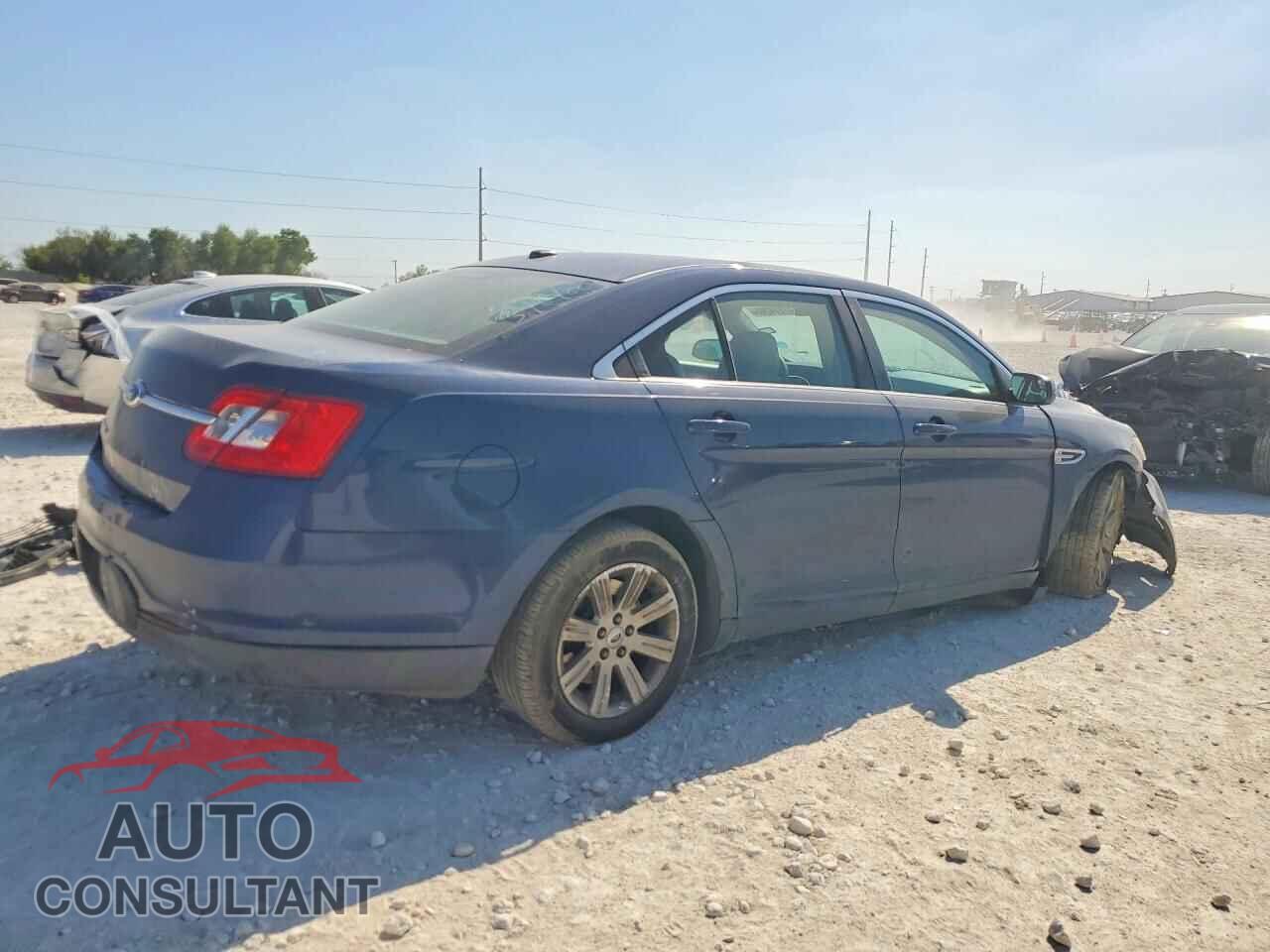 FORD TAURUS 2012 - 1FAHP2DW1CG127365