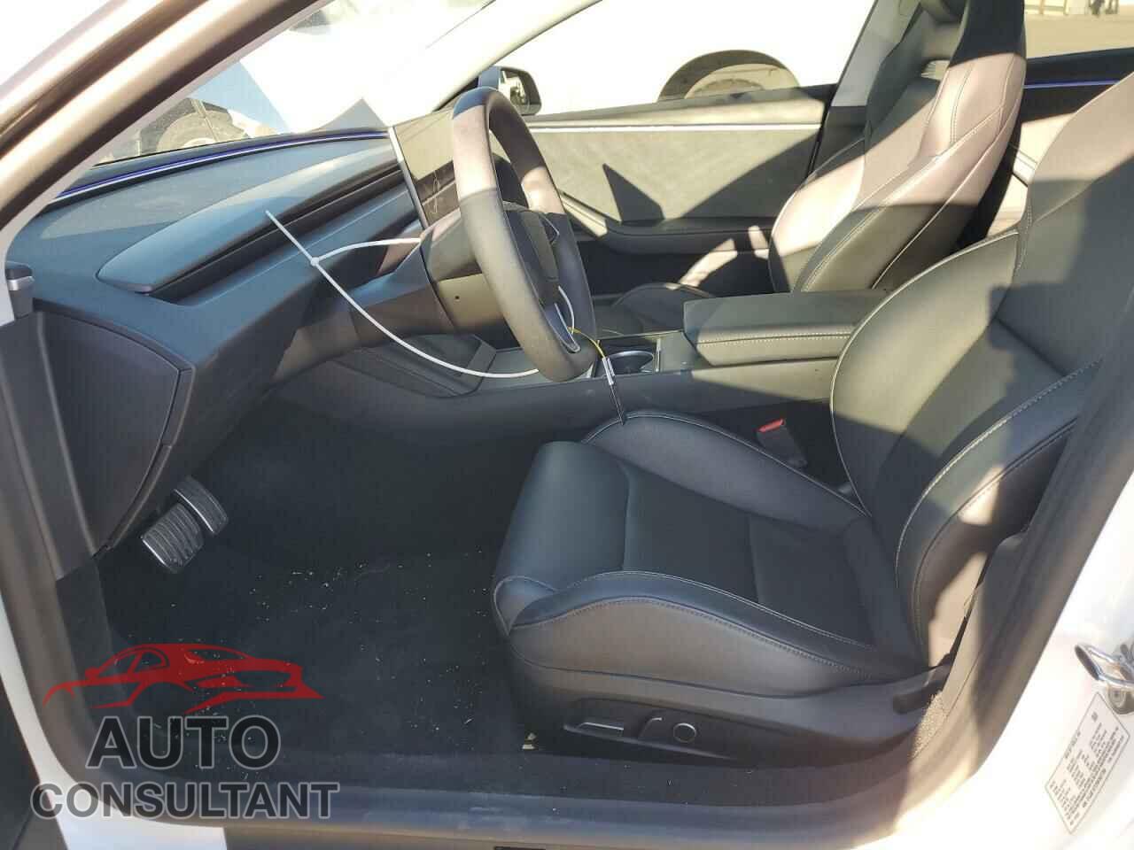 TESLA MODEL 3 2024 - 5YJ3E1ET2RF807786