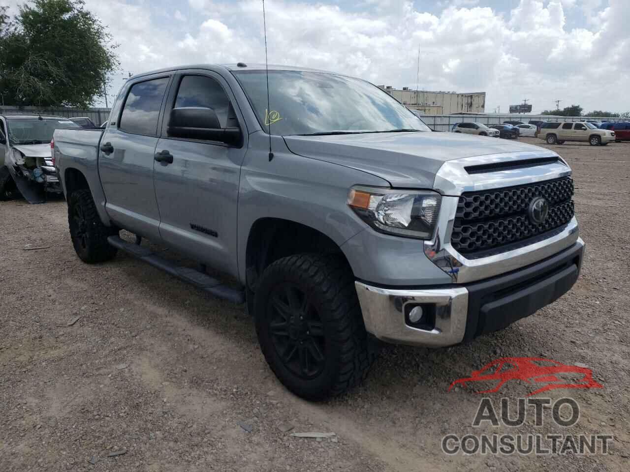 TOYOTA TUNDRA 2019 - 5TFEM5F1XKX138226