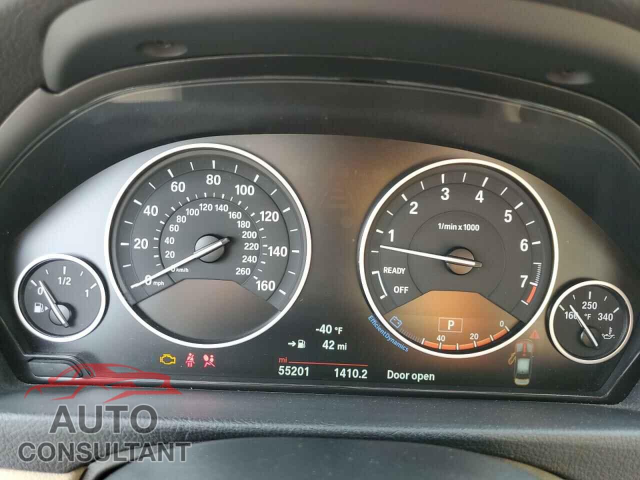 BMW 3 SERIES 2016 - WBA8E1G51GNU10067