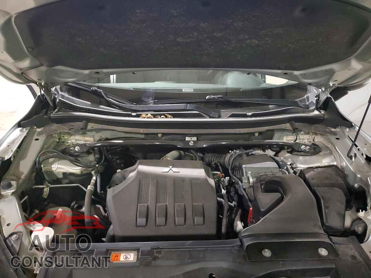 MITSUBISHI ECLIPSE 2023 - JA4ATVAA3PZ010845