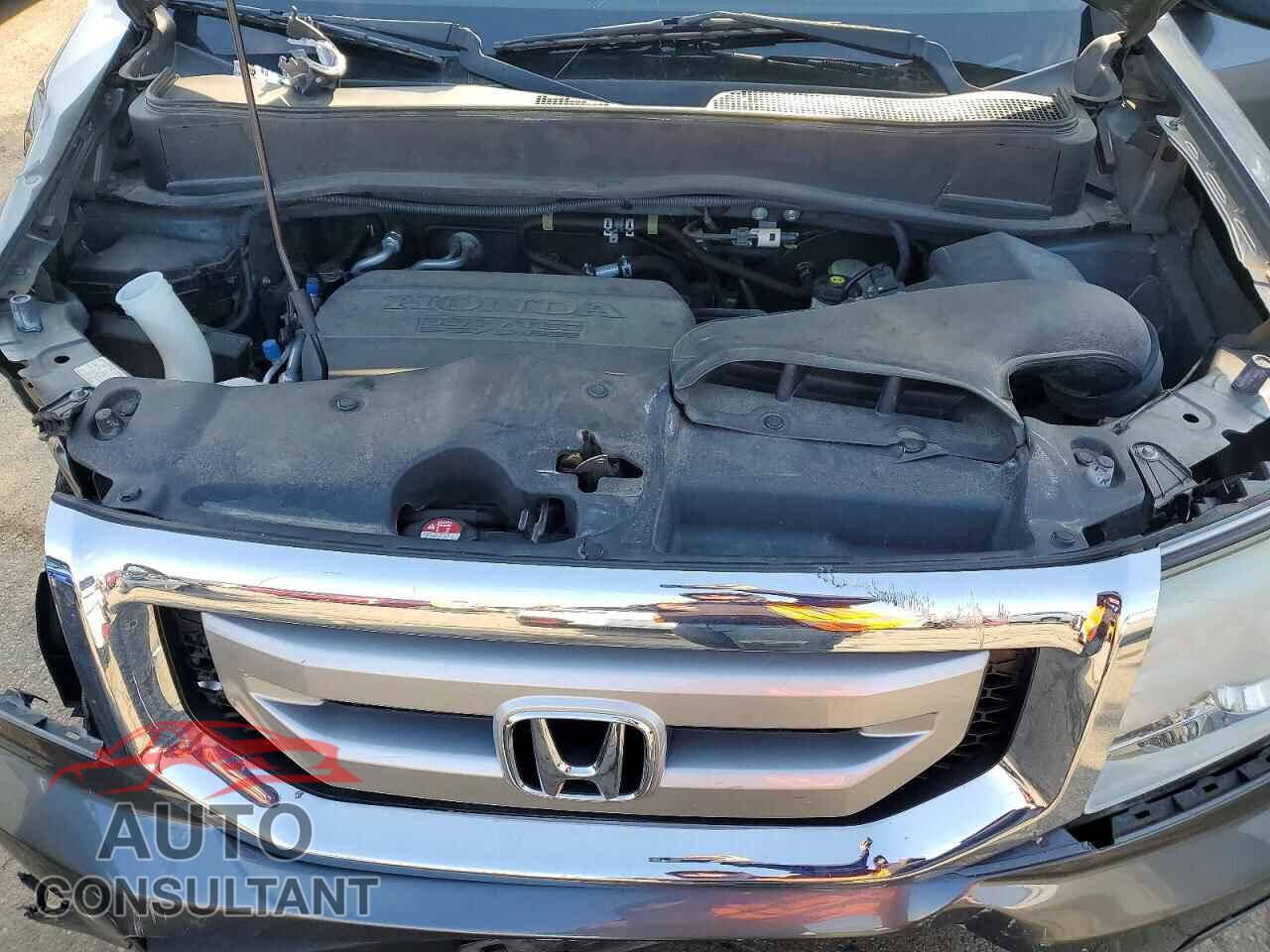 HONDA PILOT 2011 - 5FNYF4H71BB044281