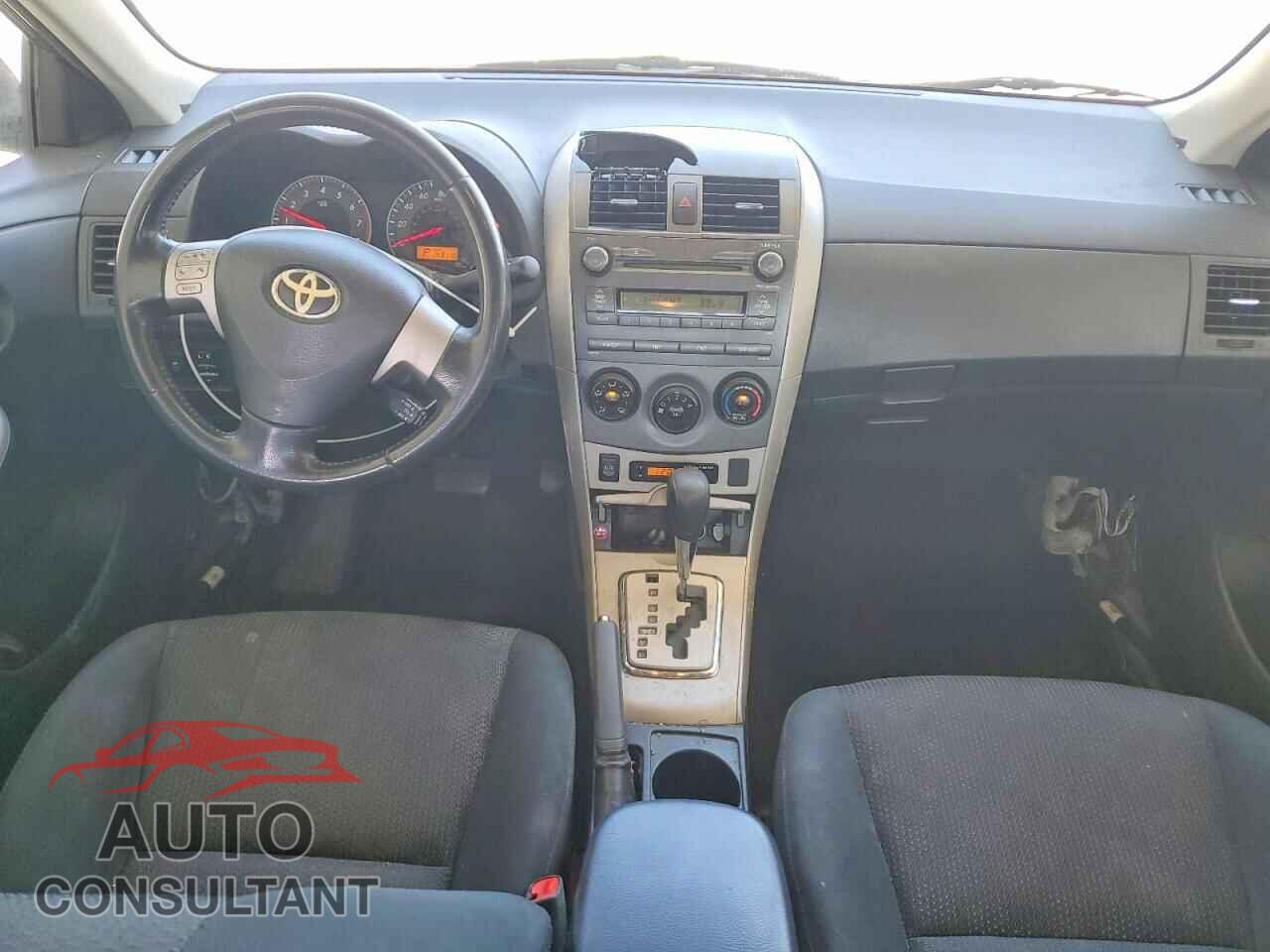 TOYOTA COROLLA 2010 - 2T1BU4EEXAC485473