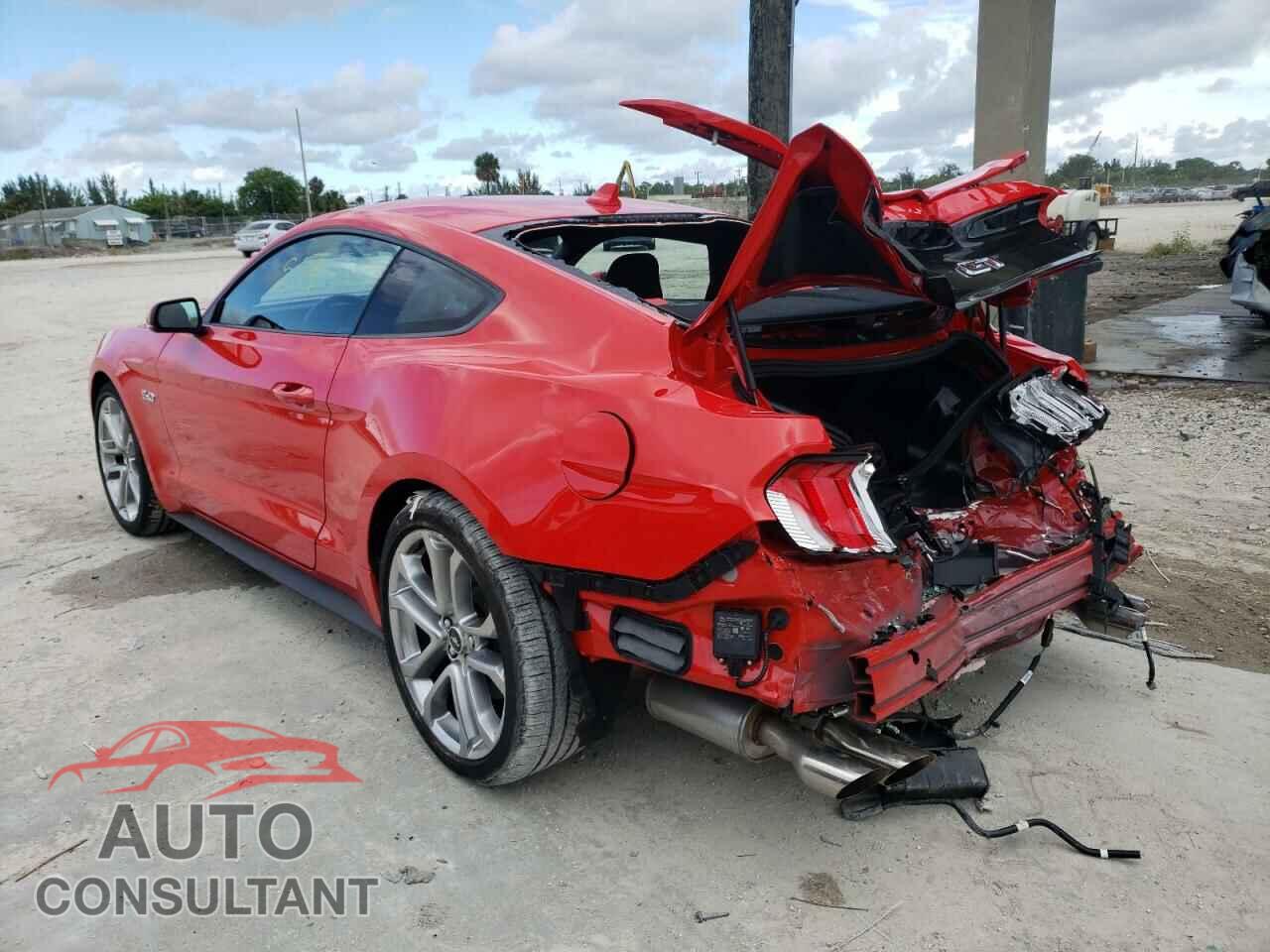 FORD MUSTANG 2021 - 1FA6P8CF3M5156844
