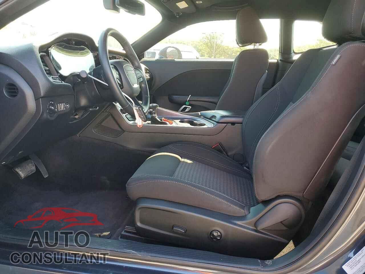 DODGE CHALLENGER 2017 - 2C3CDZBT5HH666411