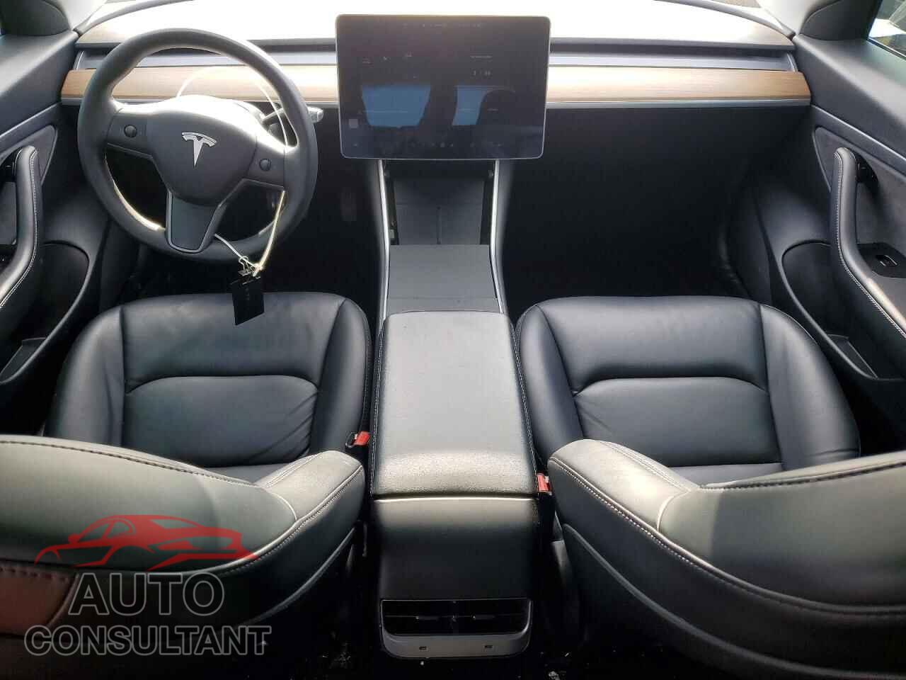 TESLA MODEL 3 2020 - 5YJ3E1EA0LF784837