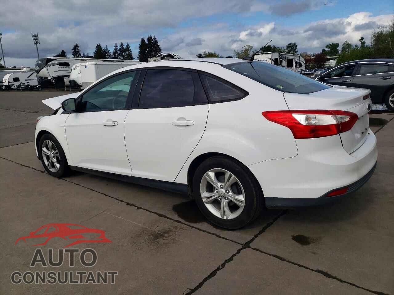 FORD FOCUS 2014 - 1FADP3F22EL420863
