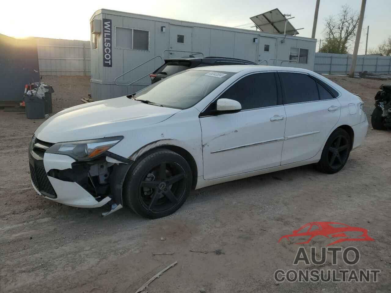 TOYOTA CAMRY 2017 - 4T1BF1FK3HU267476