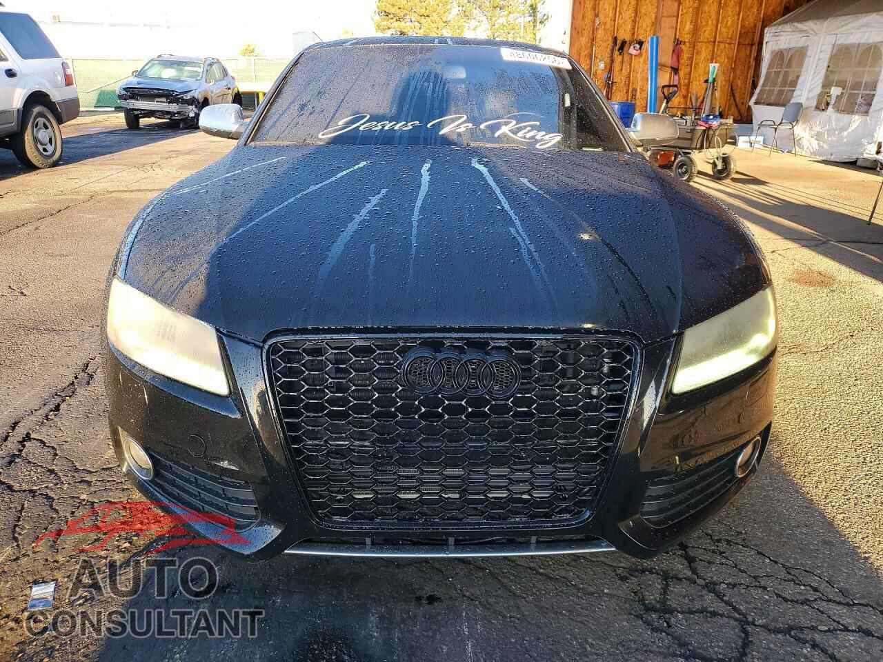 AUDI S5/RS5 2012 - WAUCVAFR3CA003917
