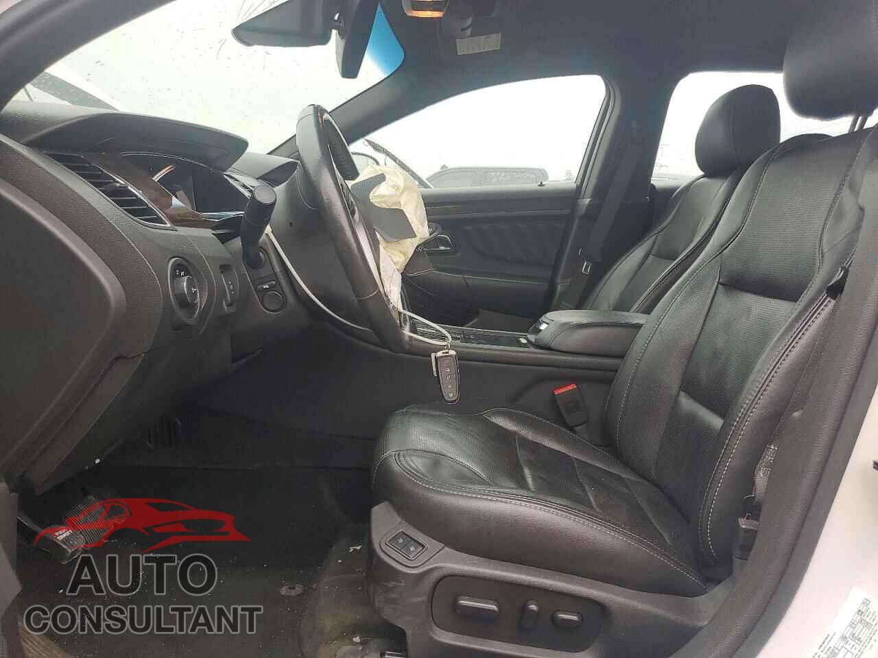 FORD TAURUS 2016 - 1FAHP2J82GG123773