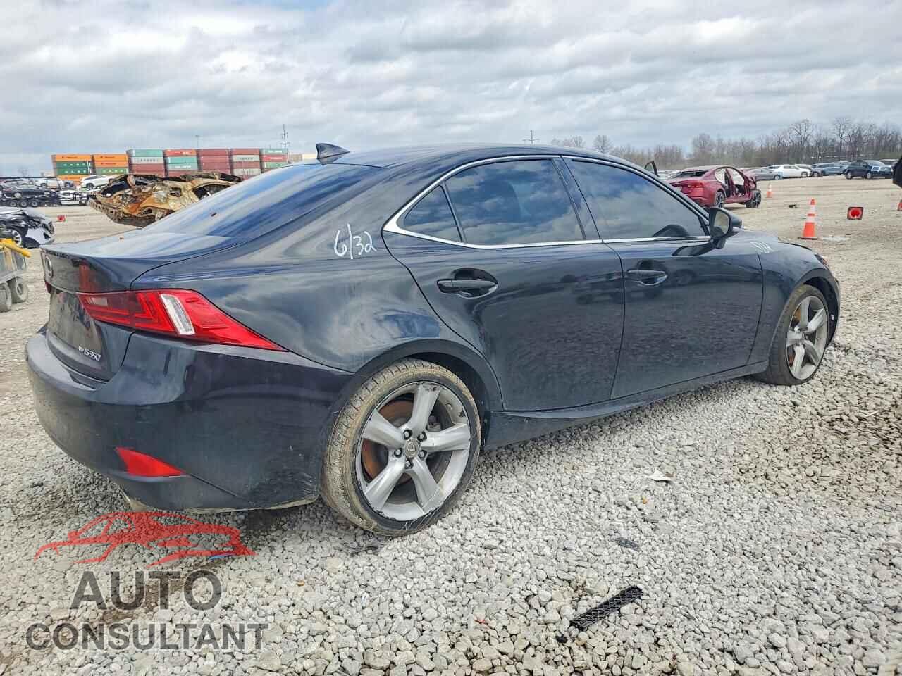 LEXUS IS 2014 - JTHCE1D28E5003690