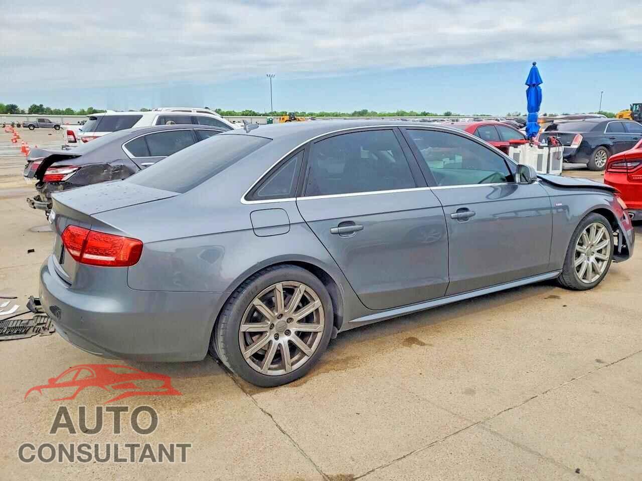 AUDI A4 2012 - WAUFFBFL0CN017567
