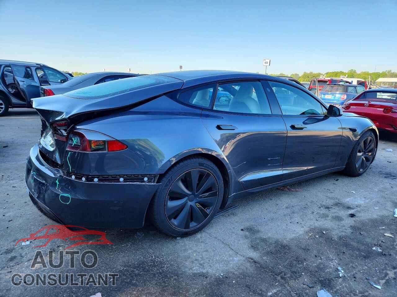 TESLA MODEL S 2022 - 5YJSA1E59NF470729