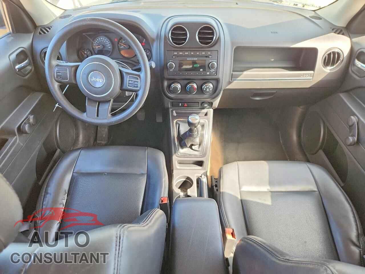 JEEP PATRIOT 2014 - 1C4NJPAA3ED856444