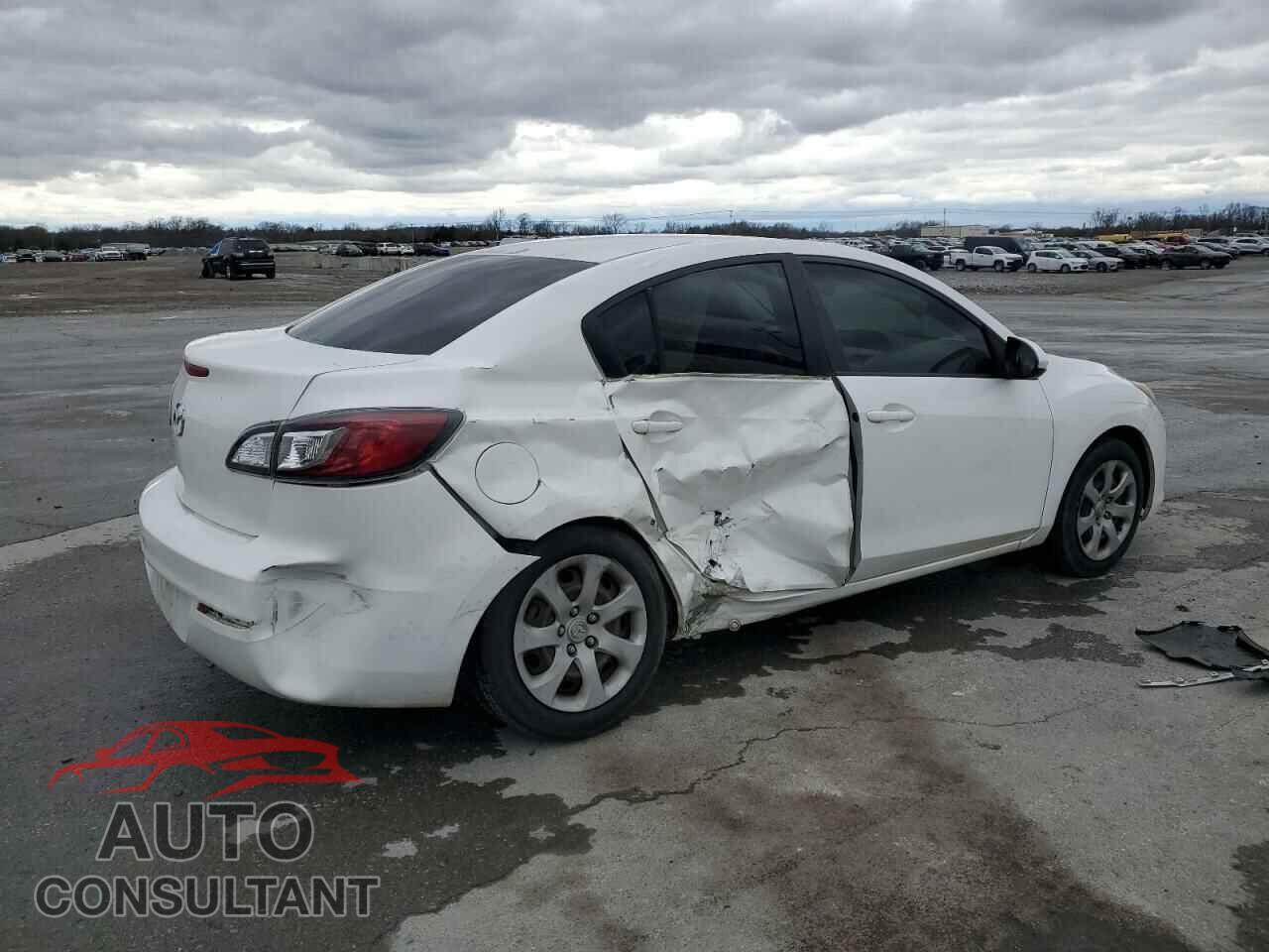 MAZDA 3 2012 - JM1BL1UF2C1520638
