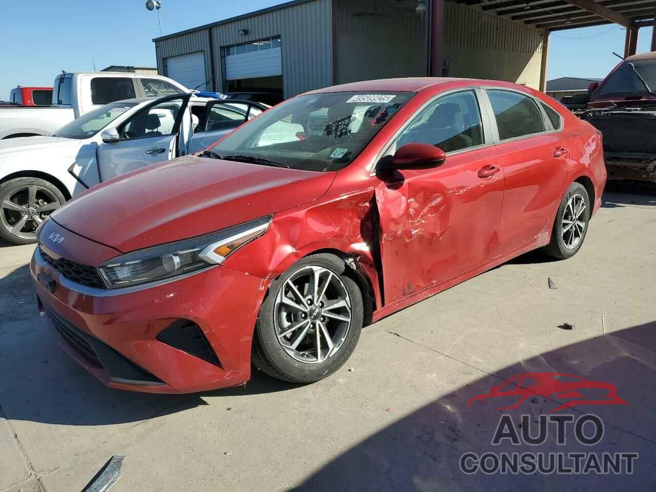 KIA FORTE 2023 - 3KPF24AD8PE581701
