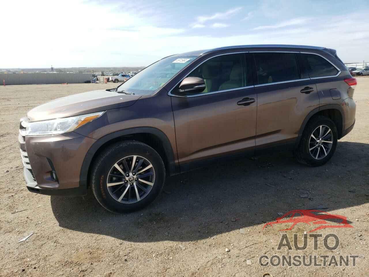 TOYOTA HIGHLANDER 2019 - 5TDKZRFH0KS367044