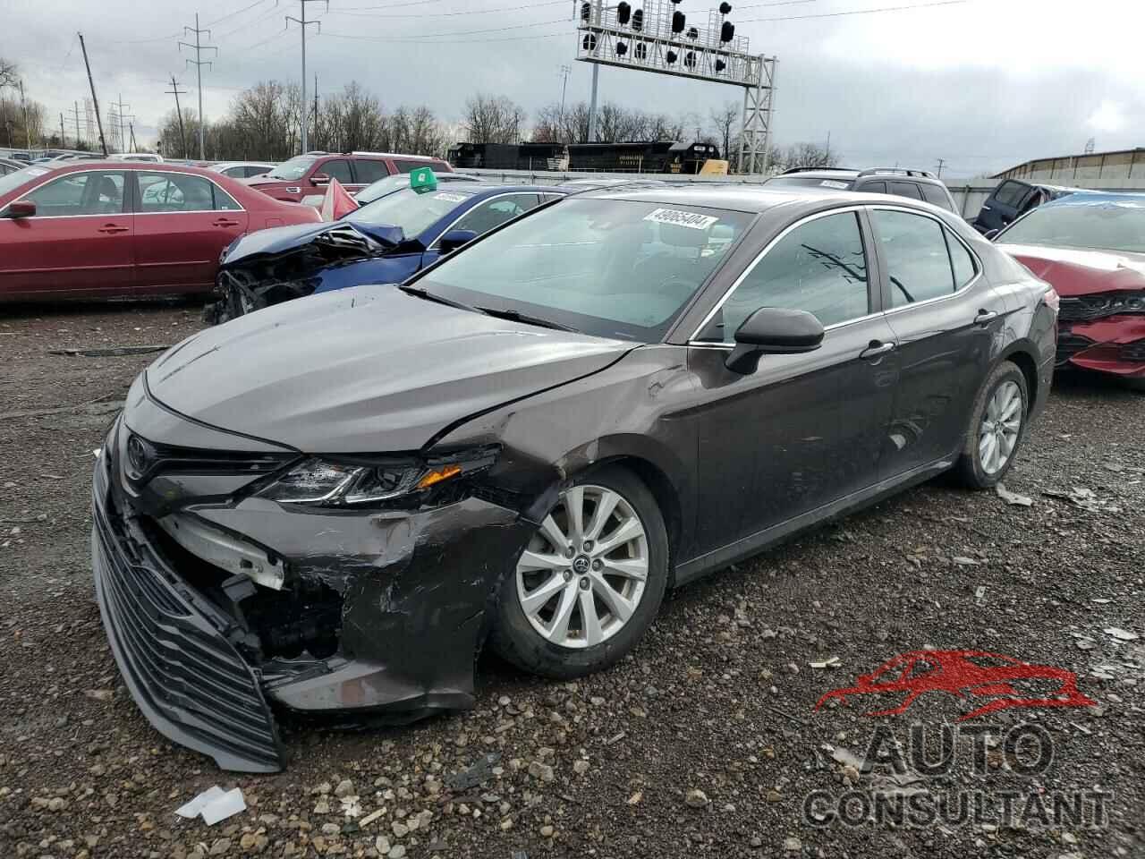 TOYOTA CAMRY 2018 - 4T1B11HK1JU645506