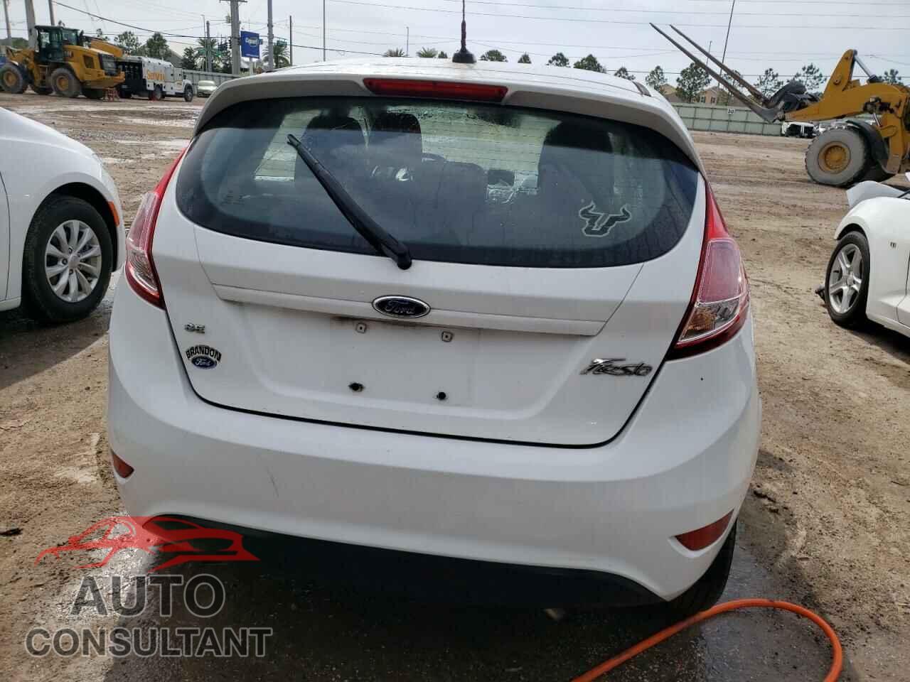 FORD FIESTA 2016 - 3FADP4EJXGM175830