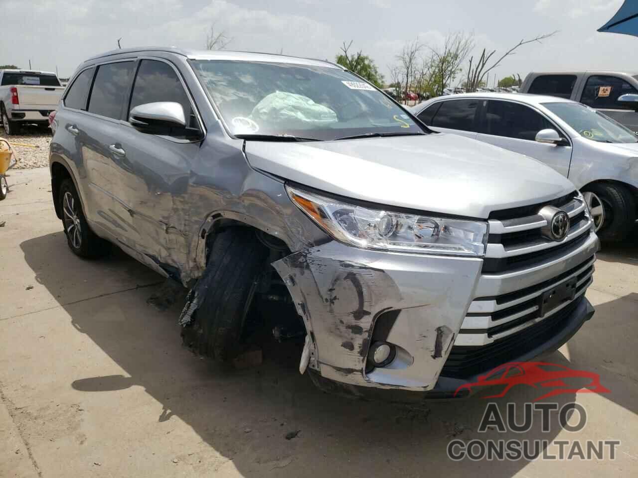 TOYOTA HIGHLANDER 2017 - 5TDKZRFH7HS522214