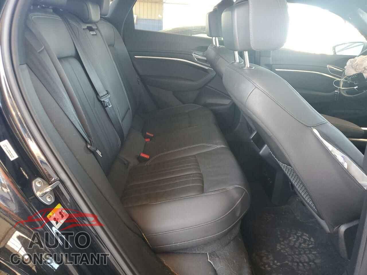 AUDI E-TRON 2022 - WA1AAAGE6NB012104