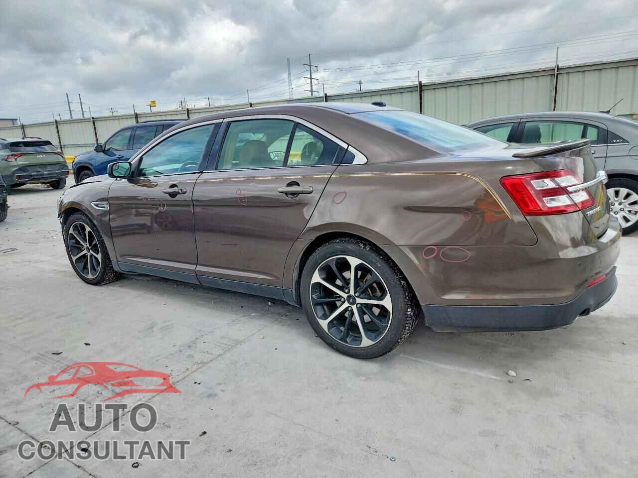 FORD TAURUS 2015 - 1FAHP2E82FG207455