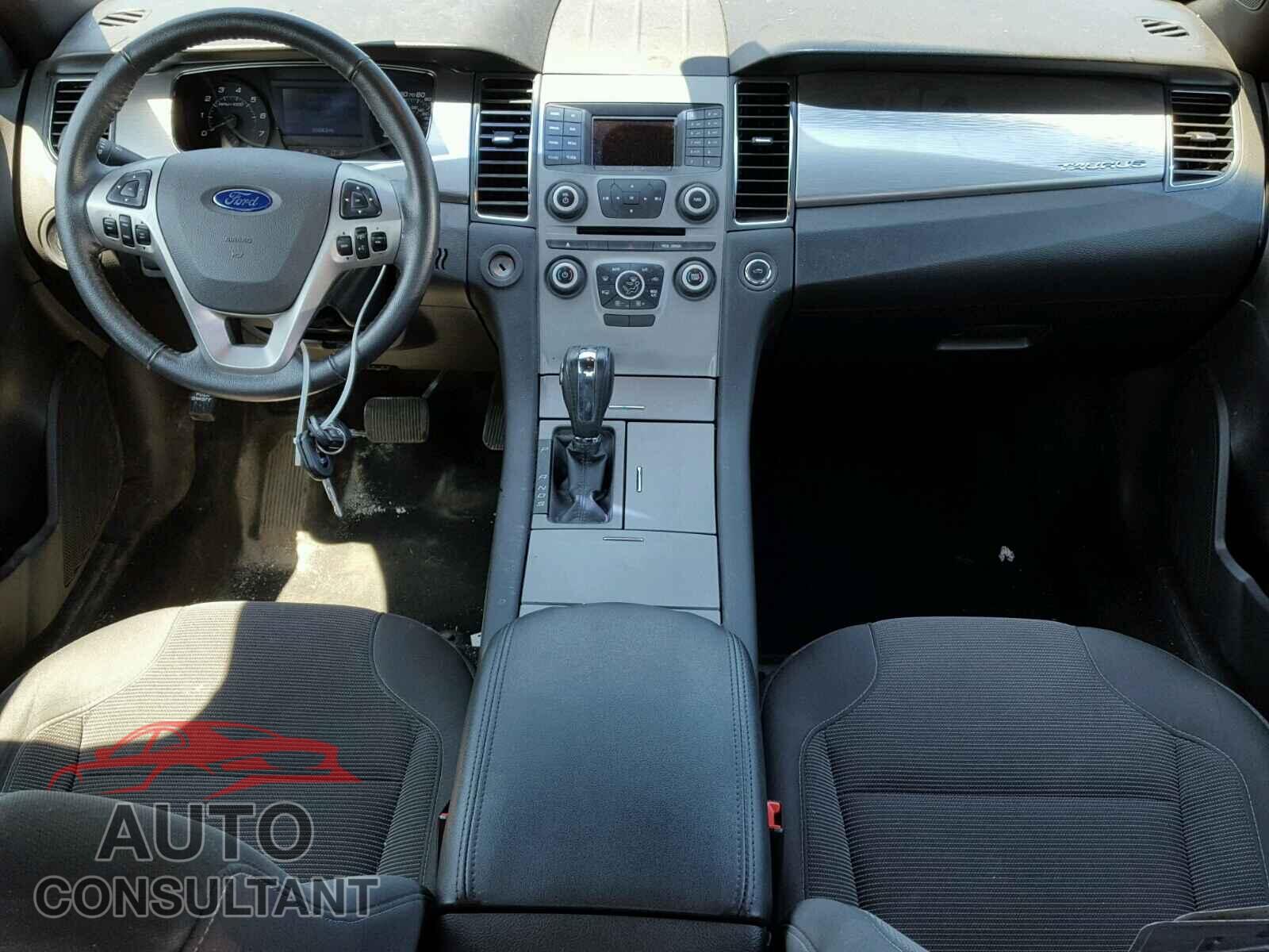 FORD TAURUS 2016 - 1FAHP2E80GG156071