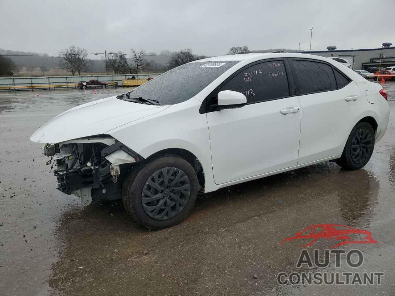 TOYOTA COROLLA 2018 - 2T1BURHE8JC037483