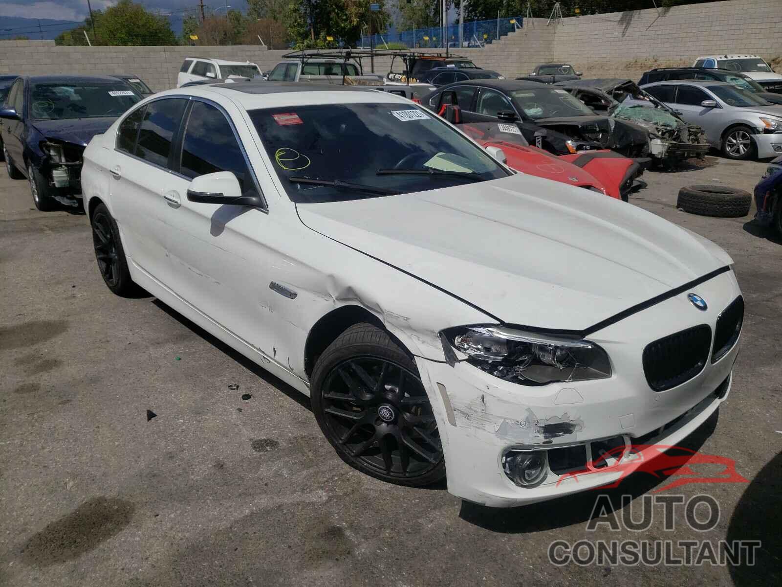 BMW 5 SERIES 2016 - WBA5A5C54GG351628