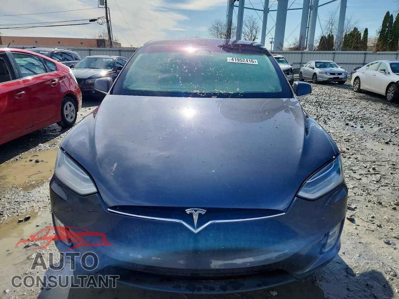 TESLA MODEL X 2017 - 5YJXCBE43HF076001