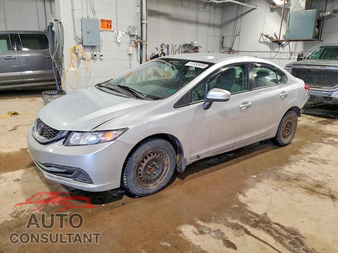 HONDA CIVIC 2014 - 2HGFB2F43EH015560