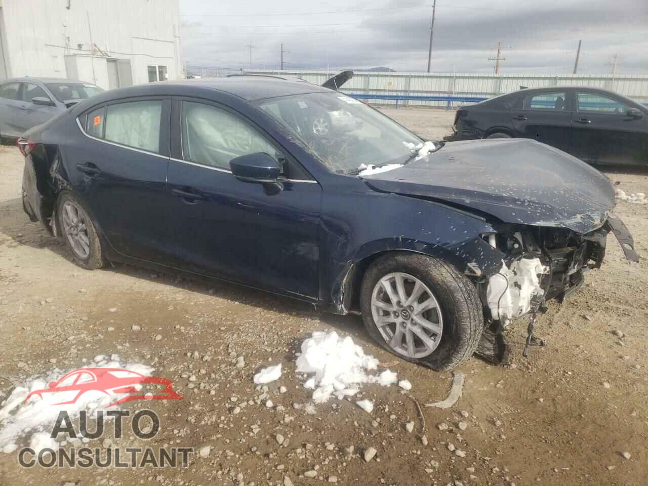 MAZDA 3 2018 - 3MZBN1U73JM216329