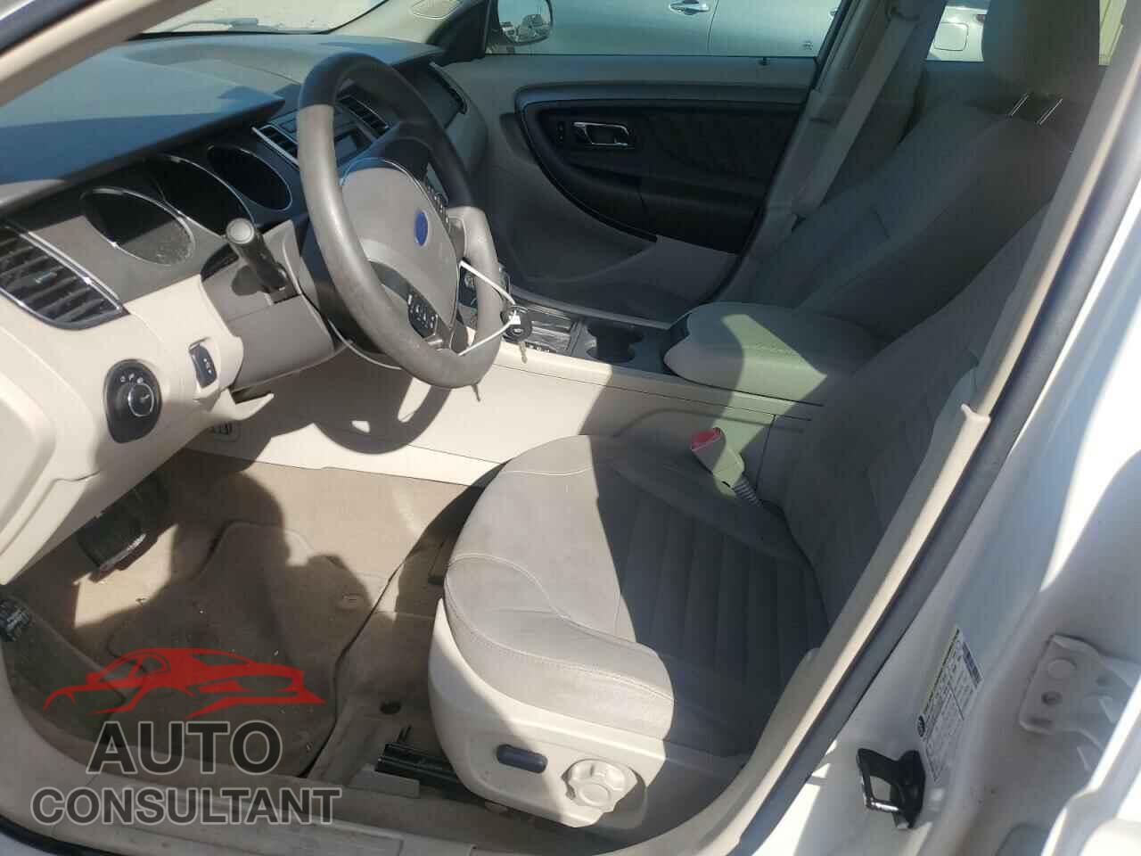 FORD TAURUS 2011 - 1FAHP2DW6BG175202