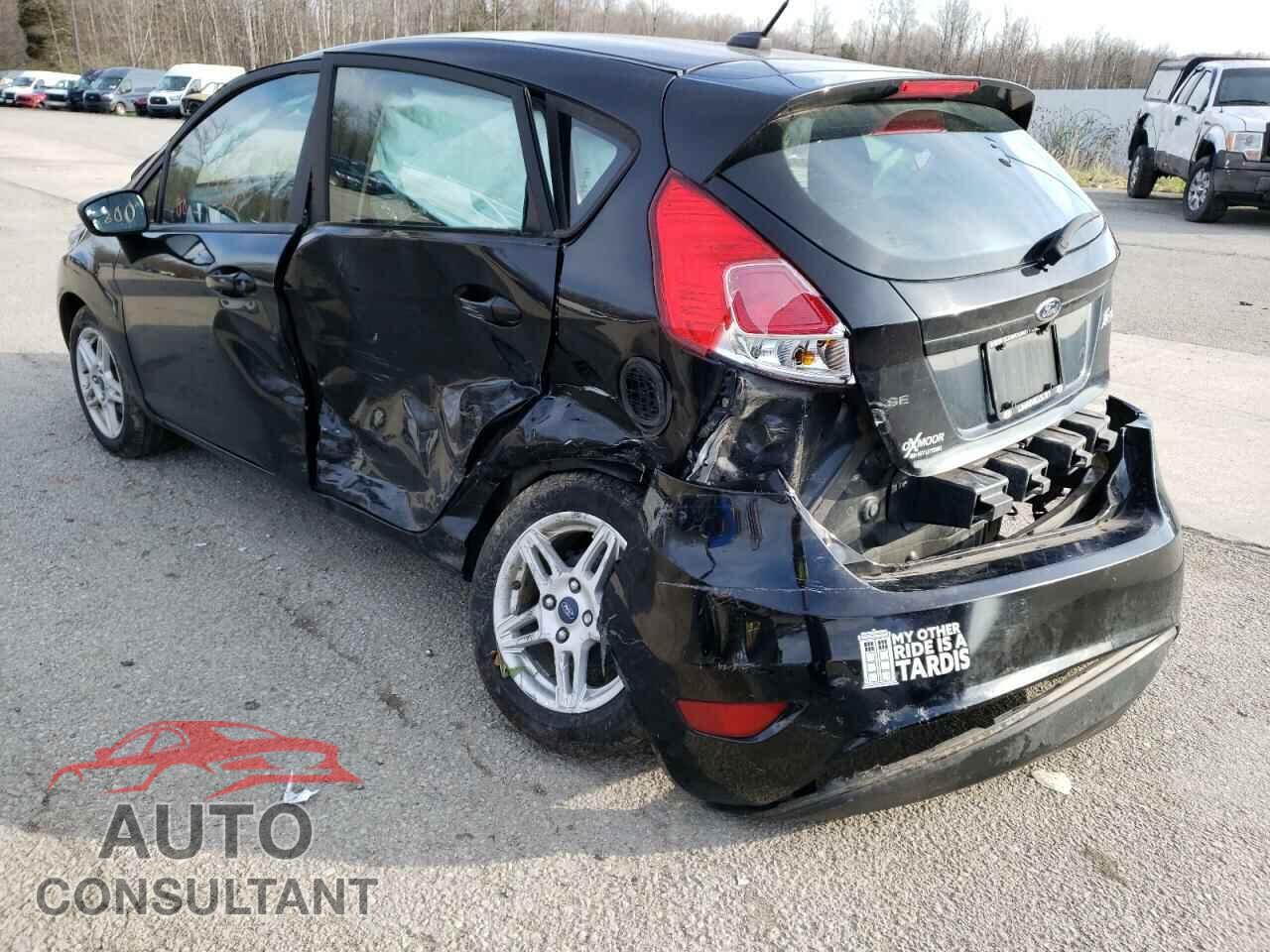 FORD FIESTA 2018 - 3FADP4EJ3JM122748