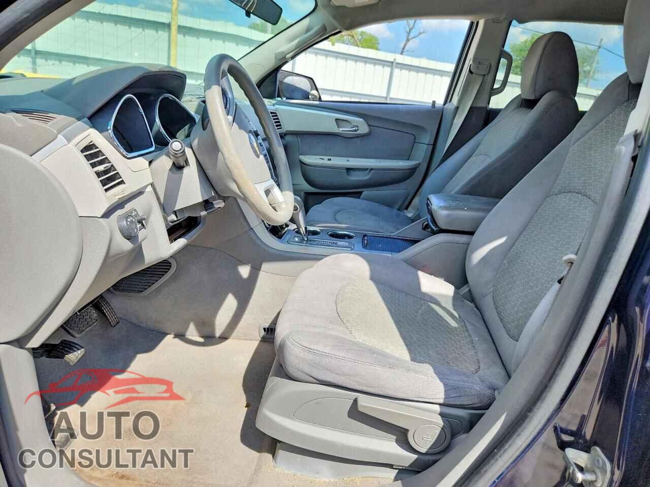 CHEVROLET TRAVERSE 2010 - 1GNLREED8AJ242534