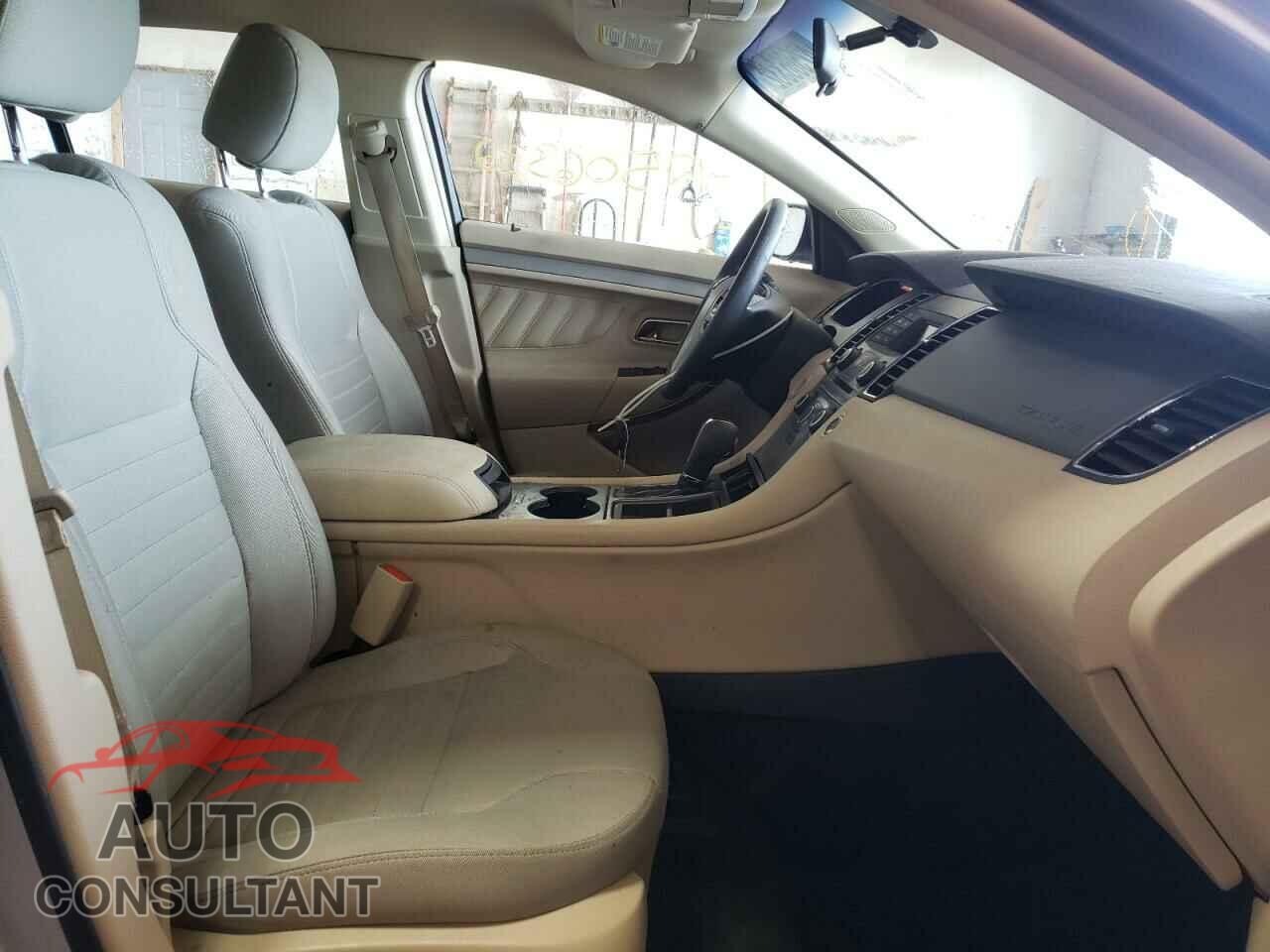 FORD TAURUS 2017 - 1FAHP2D84HG143004