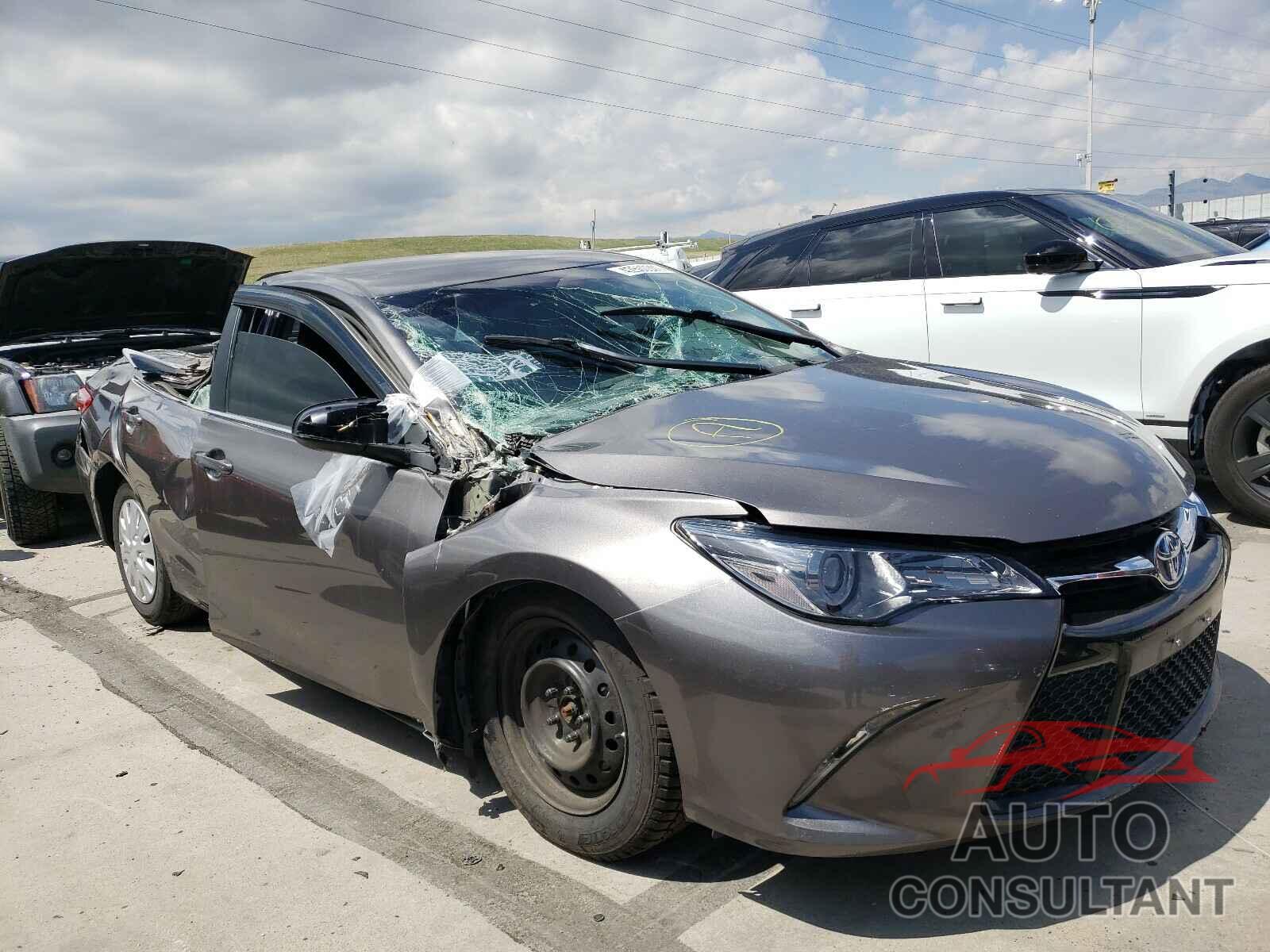 TOYOTA CAMRY 2017 - 4T1BD1FK5HU219323