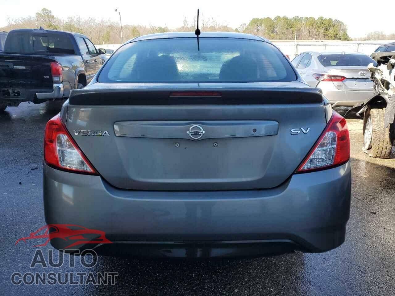NISSAN VERSA 2017 - 3N1CN7AP3HL815796