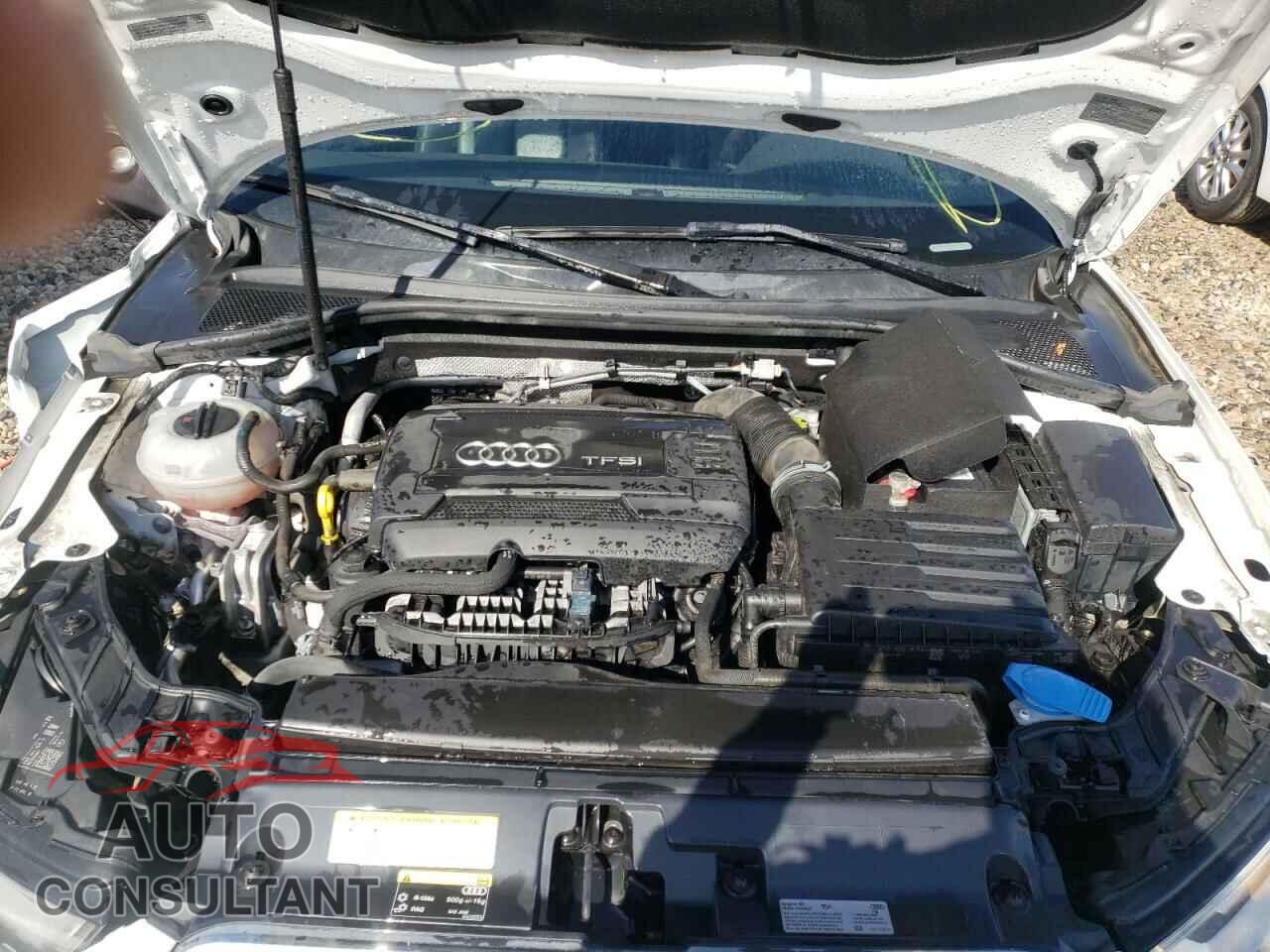 AUDI A3 2017 - WAUB8GFF5H1032547