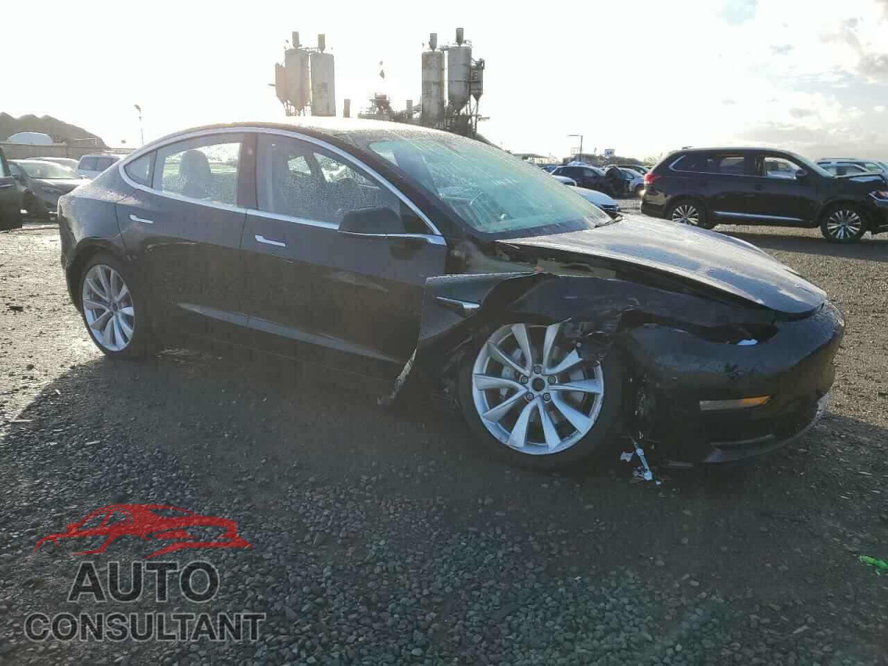 TESLA MODEL 3 2018 - 5YJ3E1EB7JF067275