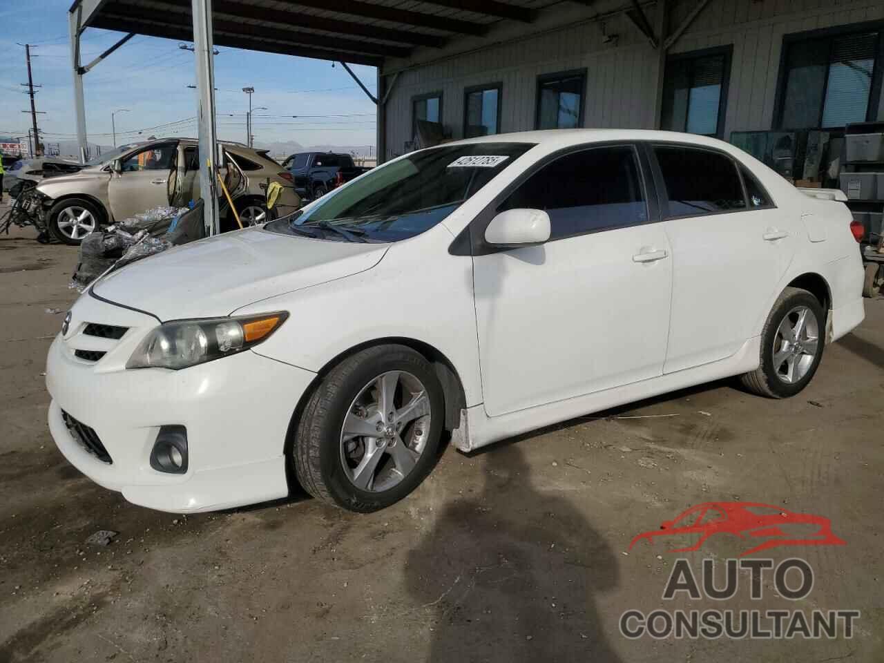 TOYOTA COROLLA 2013 - 5YFBU4EE6DP215967