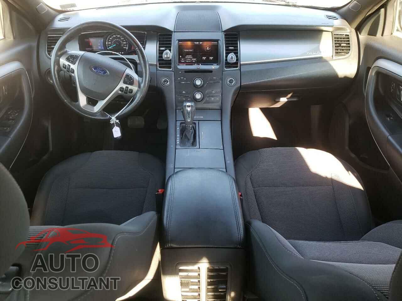 FORD TAURUS 2013 - 1FAHP2E82DG161302