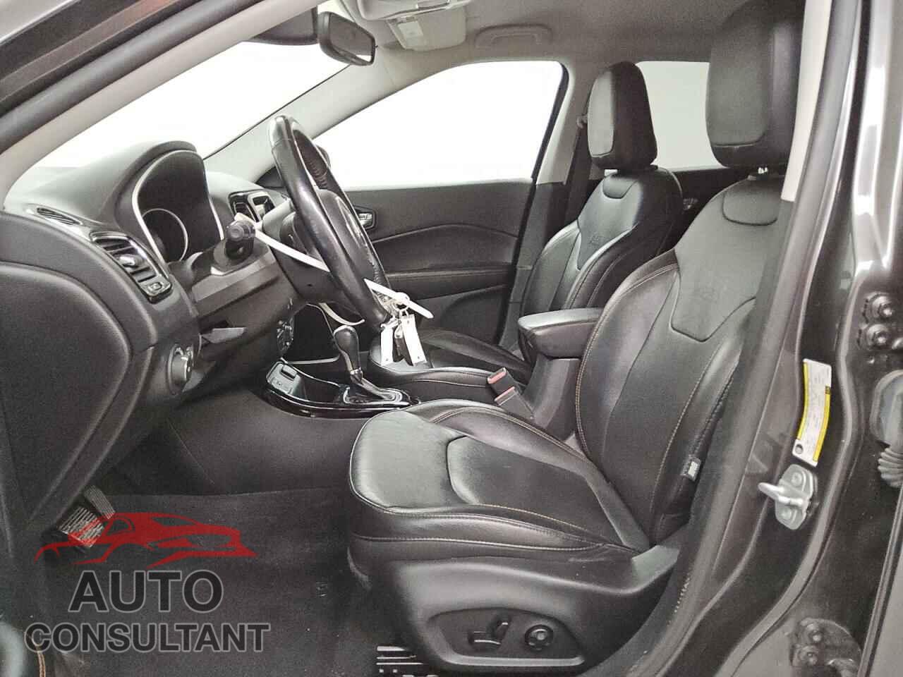 JEEP COMPASS 2020 - 3C4NJCCB4LT129058