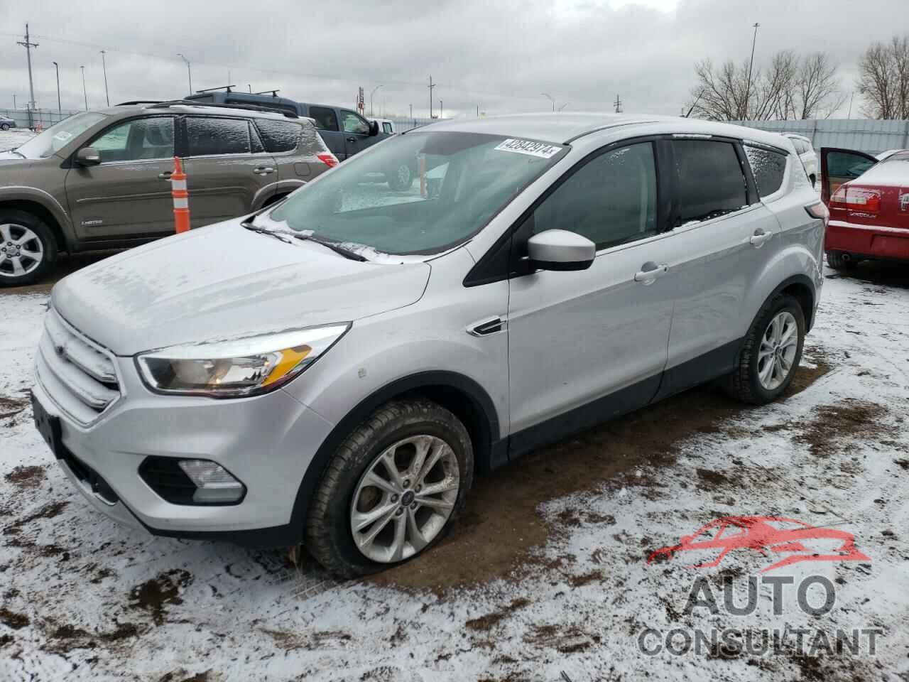 FORD ESCAPE 2017 - 1FMCU0GD9HUA54245