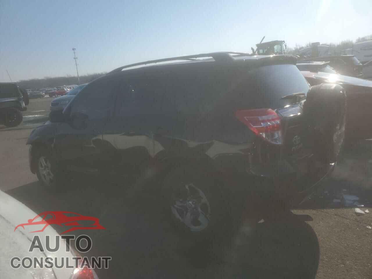 TOYOTA RAV4 2011 - 2T3ZF4DV7BW090345