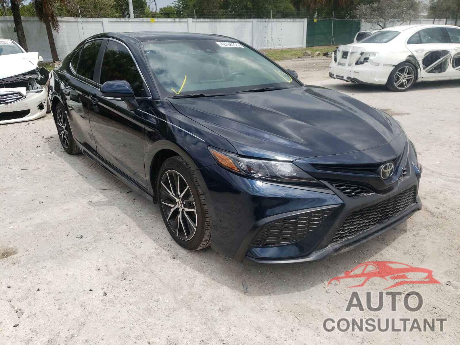 TOYOTA CAMRY 2021 - 4T1T11AK6MU431694