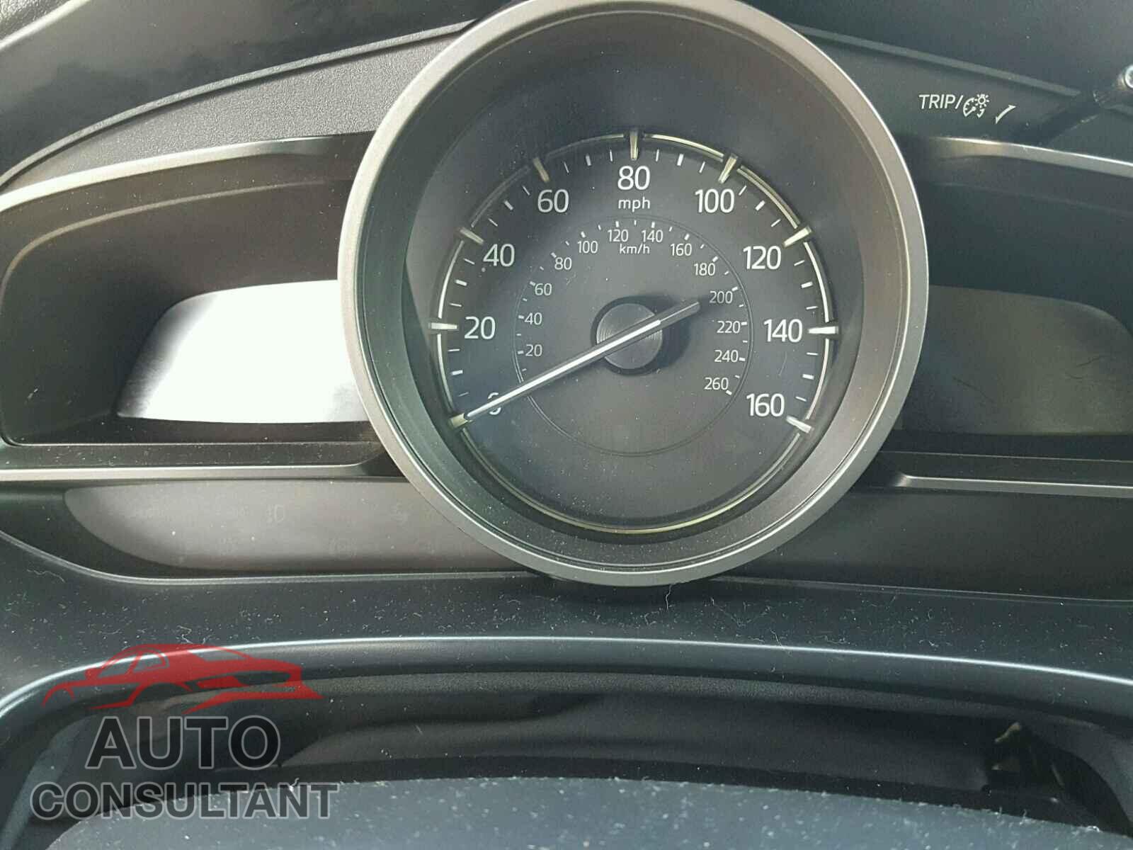 MAZDA 3 2017 - 3MZBN1L75HM113036