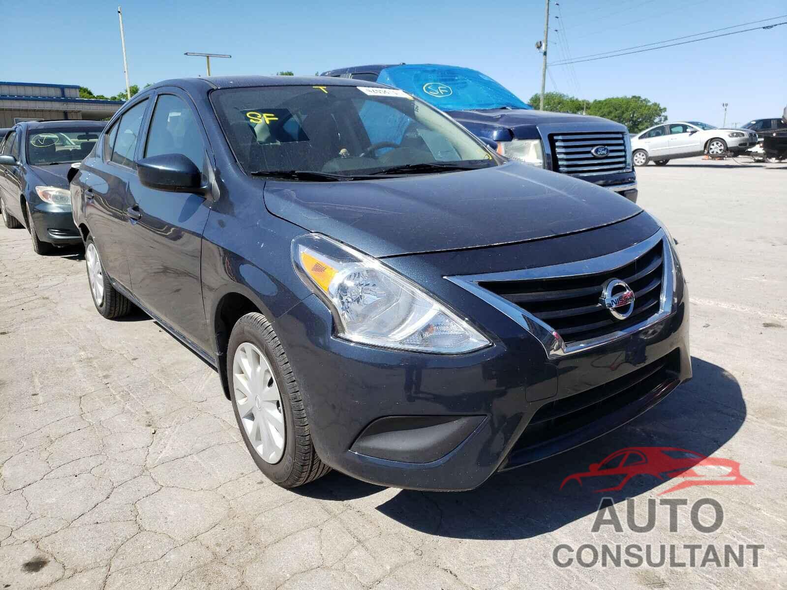 NISSAN VERSA 2017 - 3N1CN7AP3HL849429