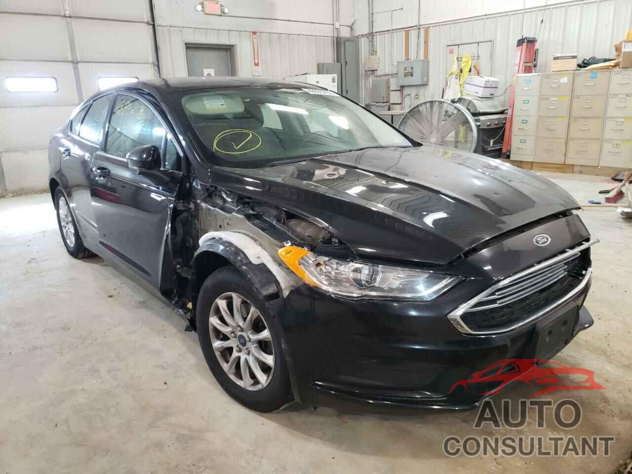 FORD FUSION 2017 - 3FA6P0G72HR237793