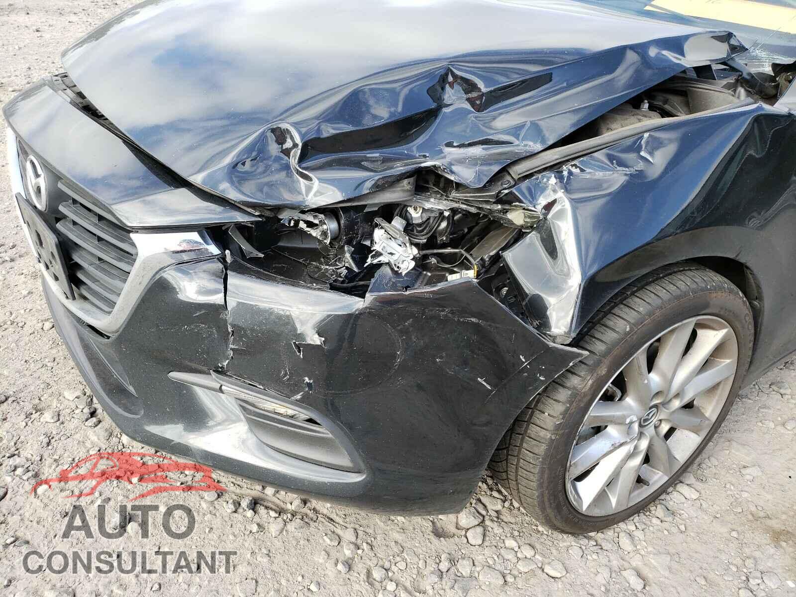 MAZDA 3 2017 - 3MZBN1V70HM113684